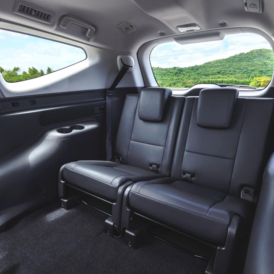Интерьер Mitsubishi Pajero Sport 2019 года  (TH) (фото 39 из 40)